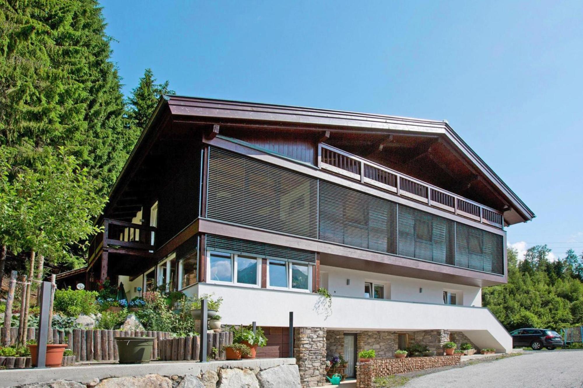 Apartment In Neukirchen With A Balcony Neukirchen am Großvenediger Esterno foto