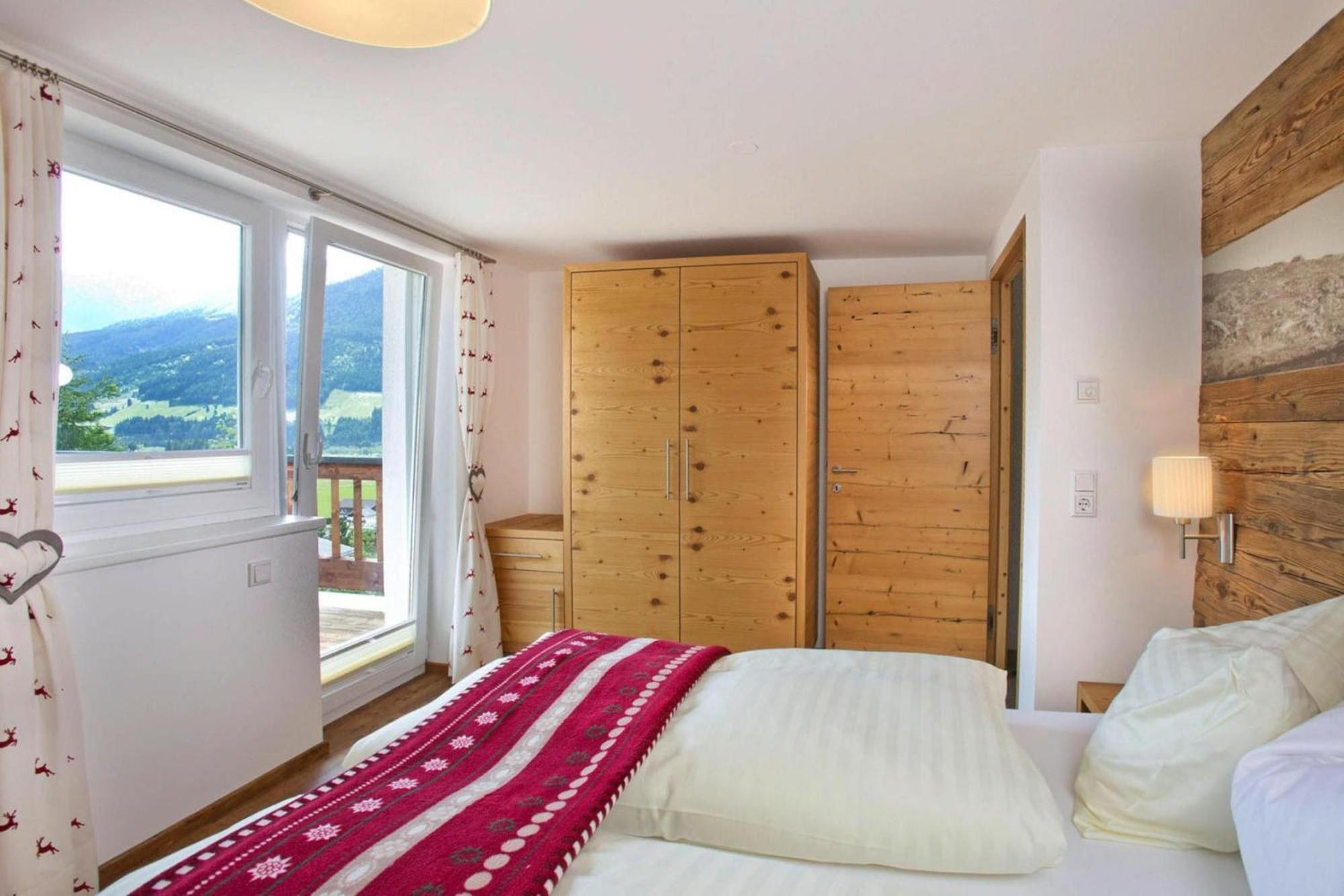 Apartment In Neukirchen With A Balcony Neukirchen am Großvenediger Esterno foto