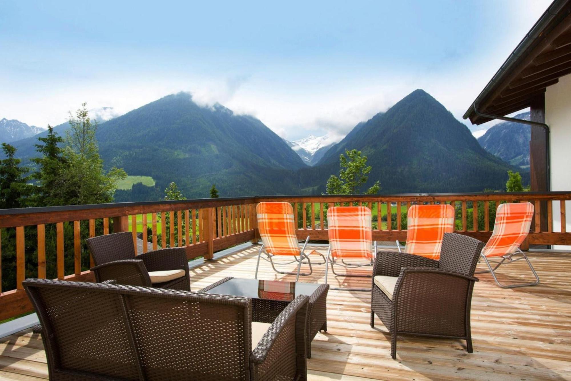 Apartment In Neukirchen With A Balcony Neukirchen am Großvenediger Esterno foto