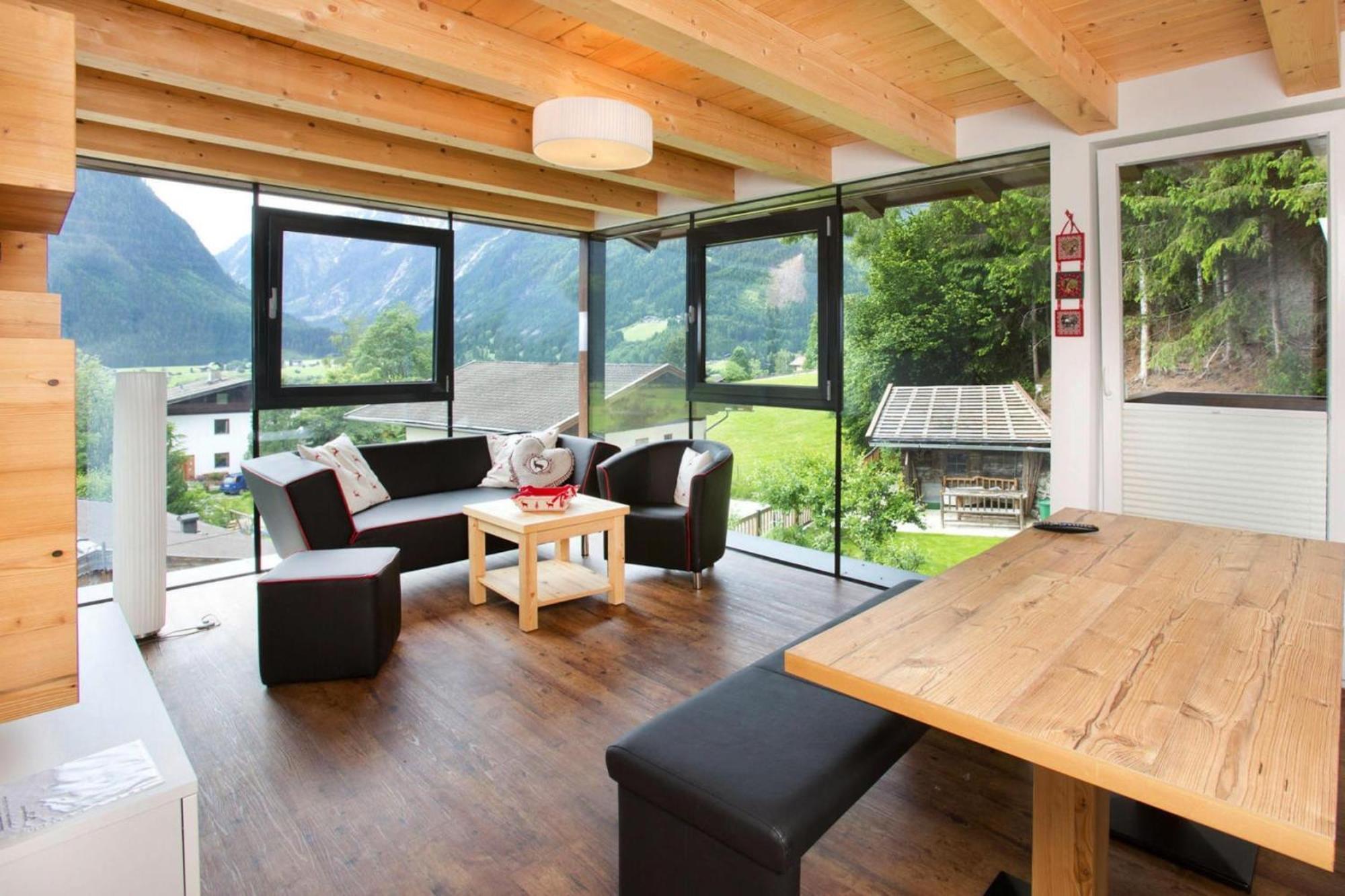 Apartment In Neukirchen With A Balcony Neukirchen am Großvenediger Esterno foto